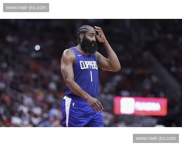 骑士哈登阿伦挡拆重现休斯顿盛况,内线终结效率大幅提升 骑士哈登阿伦挡拆重现休斯顿盛况,内线终结效率大幅提升