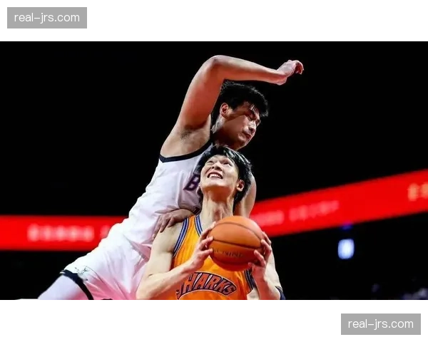 吴前14分浙江大胜吉林 本土后卫团队攻势中稳定输出